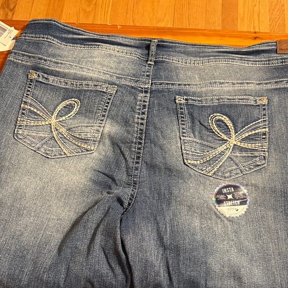 Wallflower Women's Dark Blue Boot Cut Jeans - Picture 3 of 4